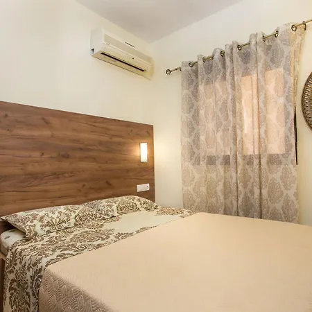 Casa Lyristis Apartman