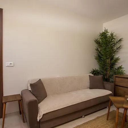 Casa Lyristis Apartman