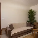 Casa Lyristis דירה